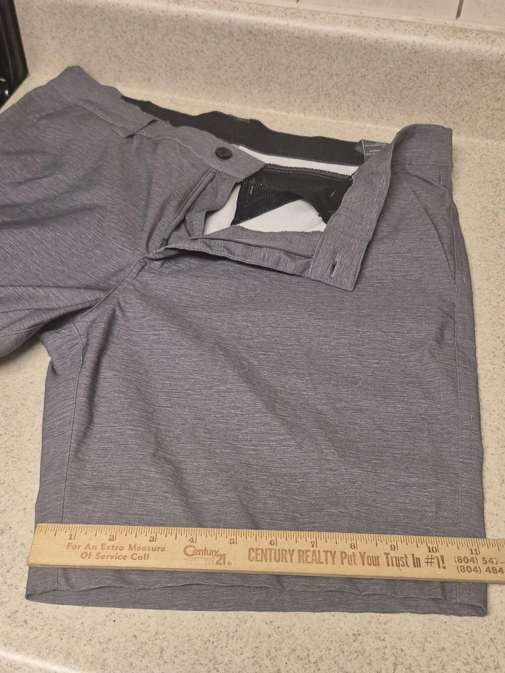 Hawke & Co Men's Performance Grey Stretch Shorts Size 34